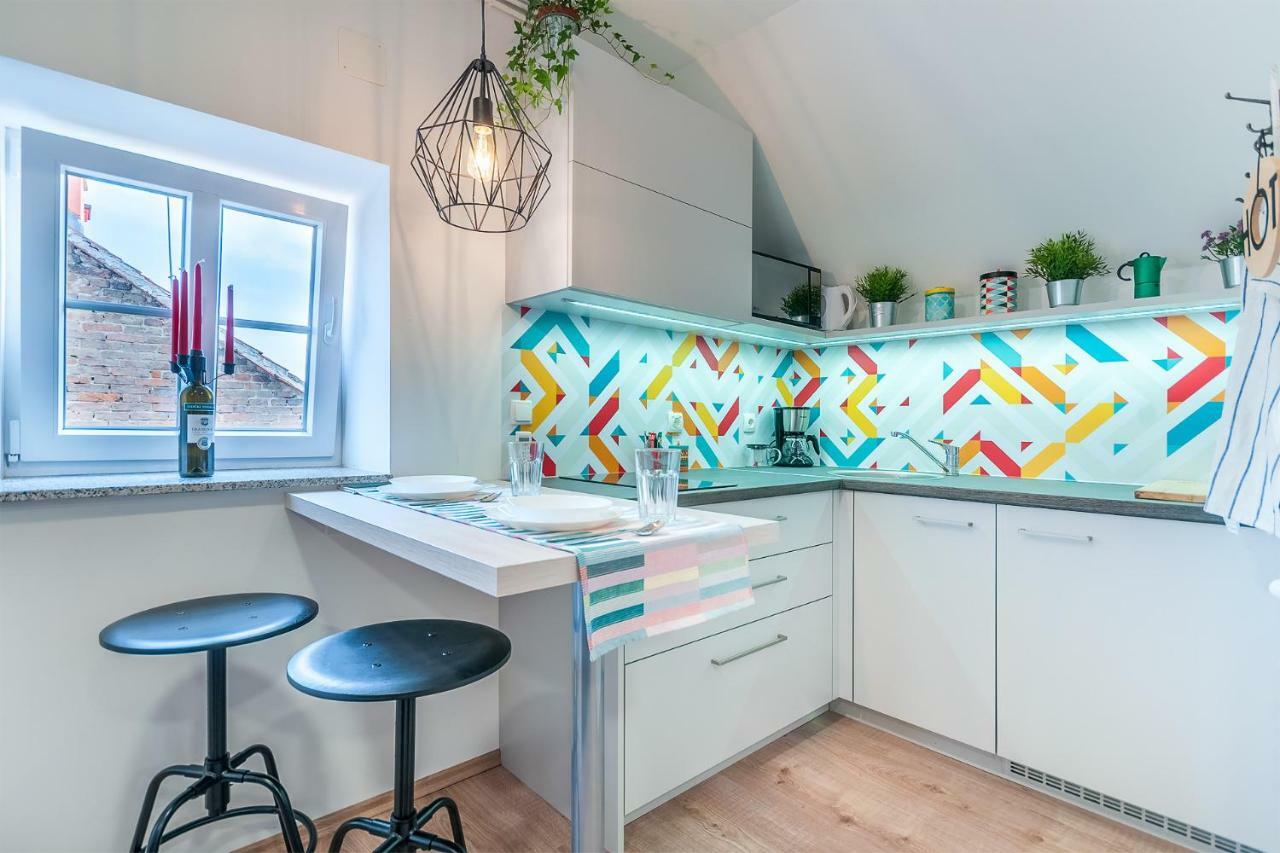 Top Apartman Zagabria Esterno foto